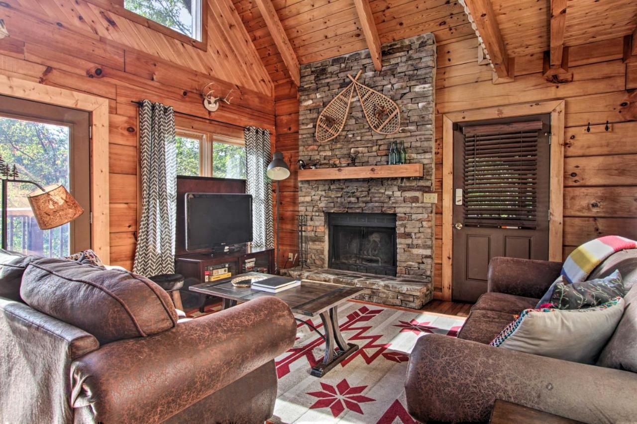 Pigeon Forge Scenic Solitude With Private Hot Tub! 외부 사진