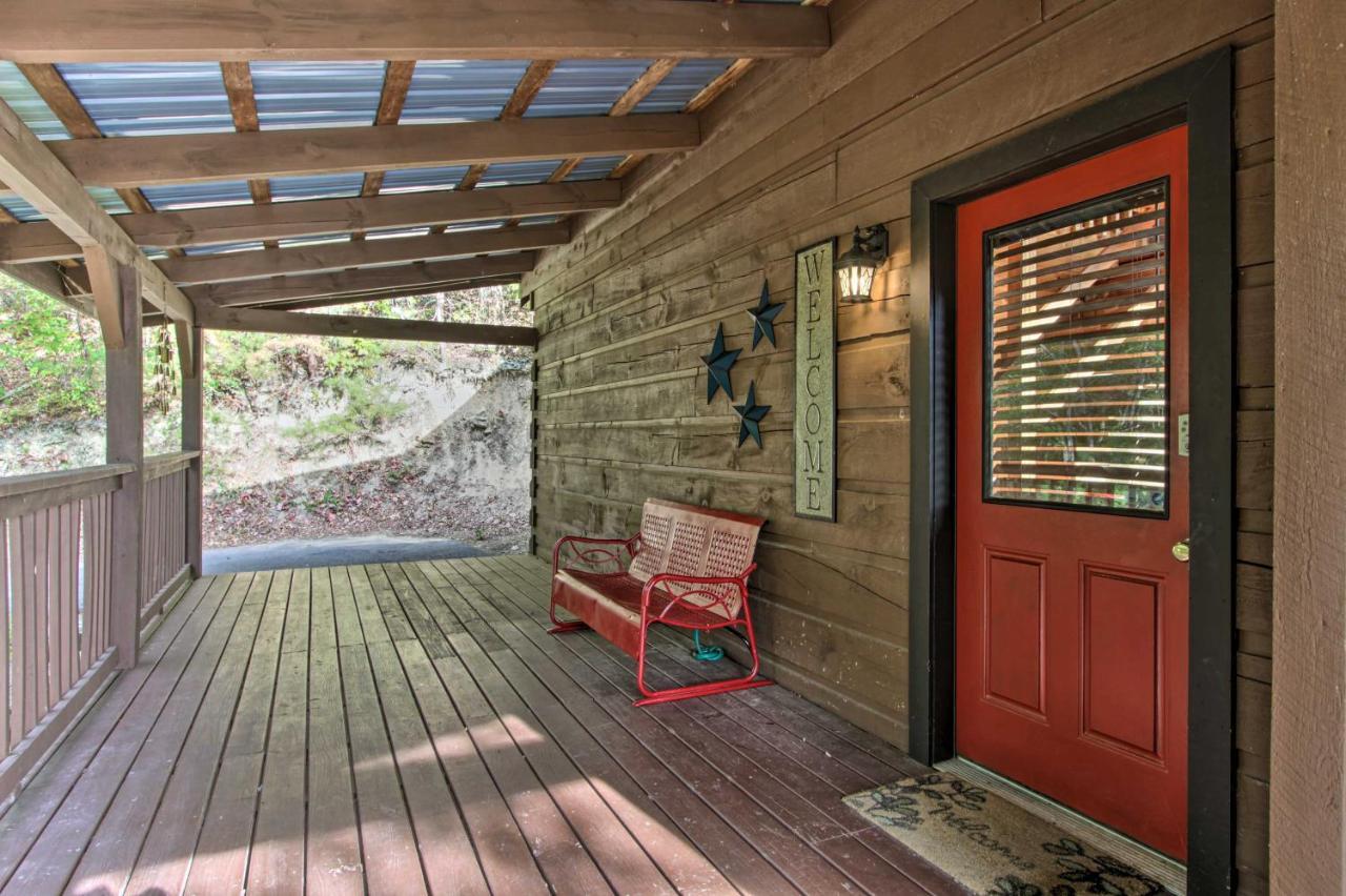 Pigeon Forge Scenic Solitude With Private Hot Tub! 외부 사진