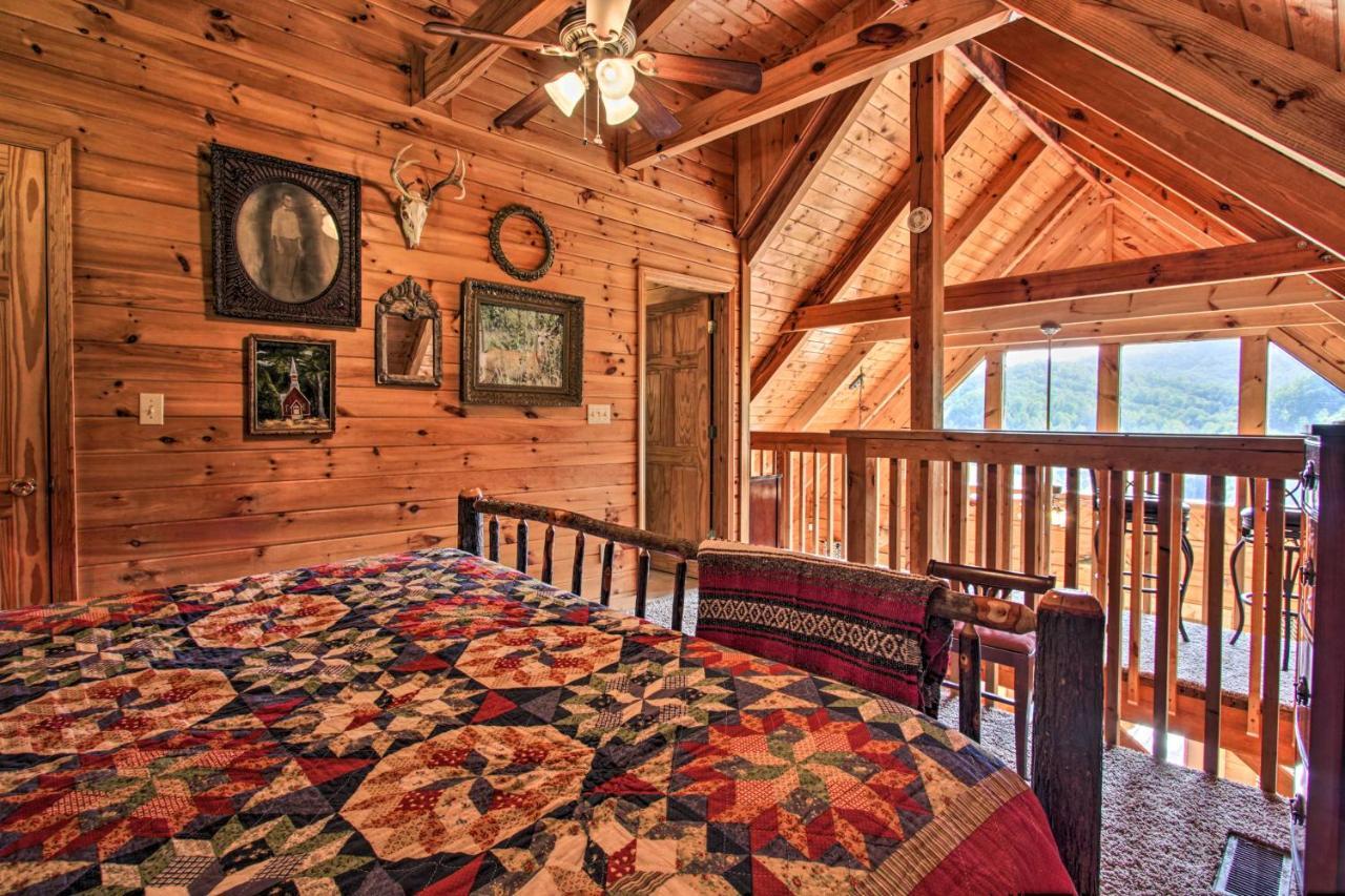 Pigeon Forge Scenic Solitude With Private Hot Tub! 외부 사진
