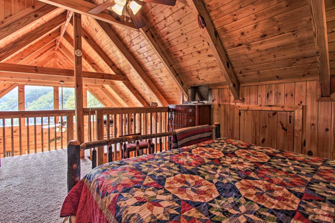 Pigeon Forge Scenic Solitude With Private Hot Tub! 외부 사진